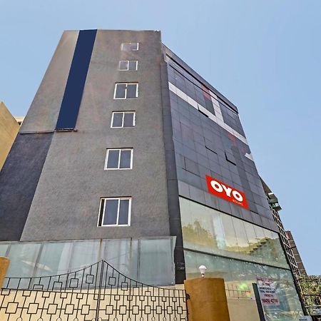 Hotel Oyo Townhouse 251 Richmond Circle Bangalore Exterior foto